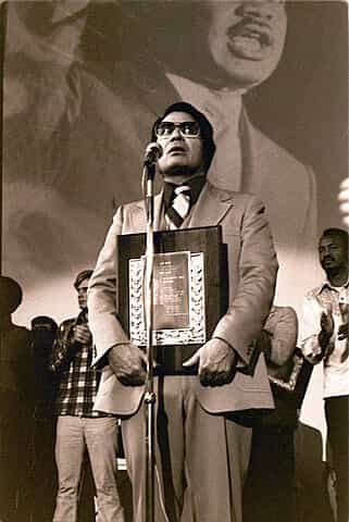 教祖ジム・ジョーンズ